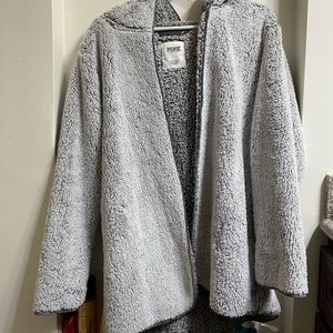 NWOT Victoria’s Secret Oversized Gray Sherpa Cardigan Size XS